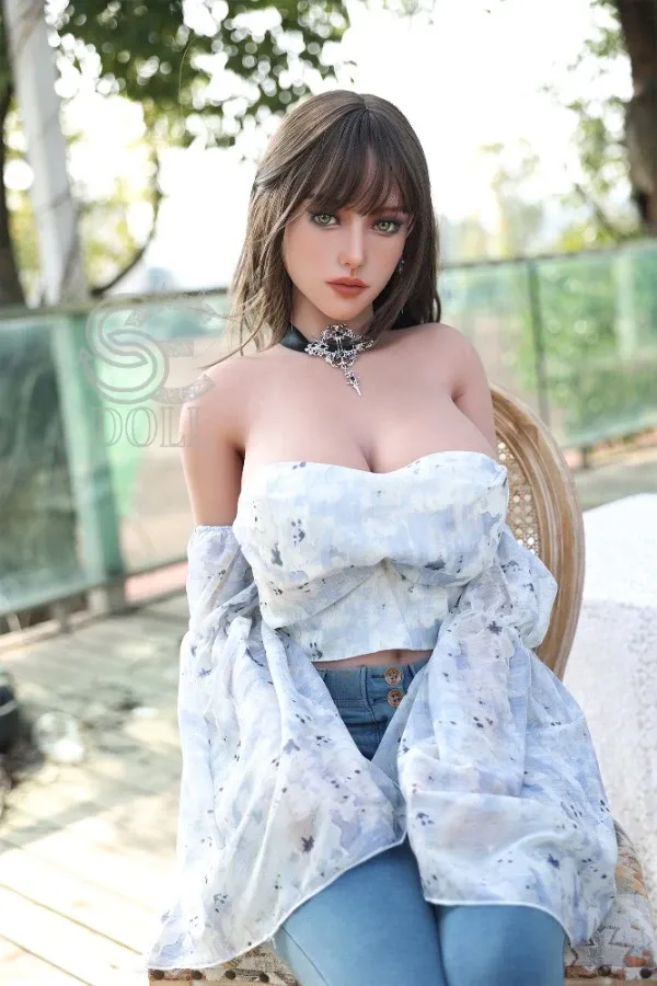 SEDOLL BBW TPEセックスドール Celia 157cm Hカップ レビュー：リアルな機能とパフォーマンスを探る