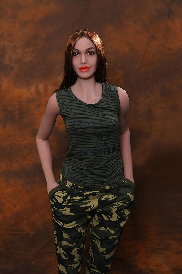 SY DollのAlcott：160cmの筋肉質なセックスドールの徹底レビュー