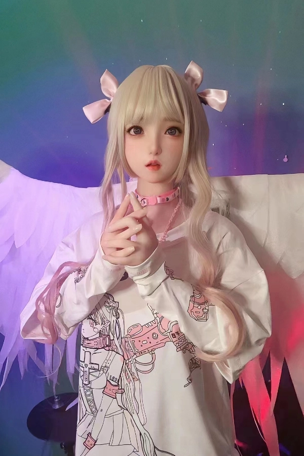 ディム・ドールのアリア：158cmアジアンエンジェルシリコンヘッドセックスドールの徹底レビュー