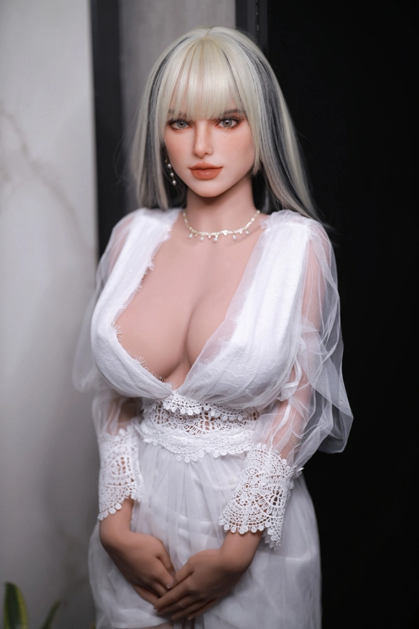 レビュー：FIREDOLLのベルモア 166cm Cカップ 熟女美人セックスドール