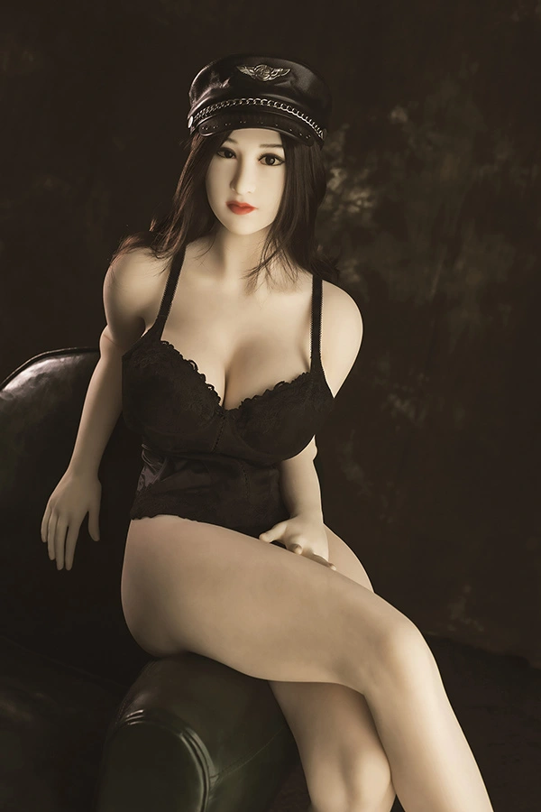 スカイラー172cm：長身巨乳のメセドールの徹底レビュー