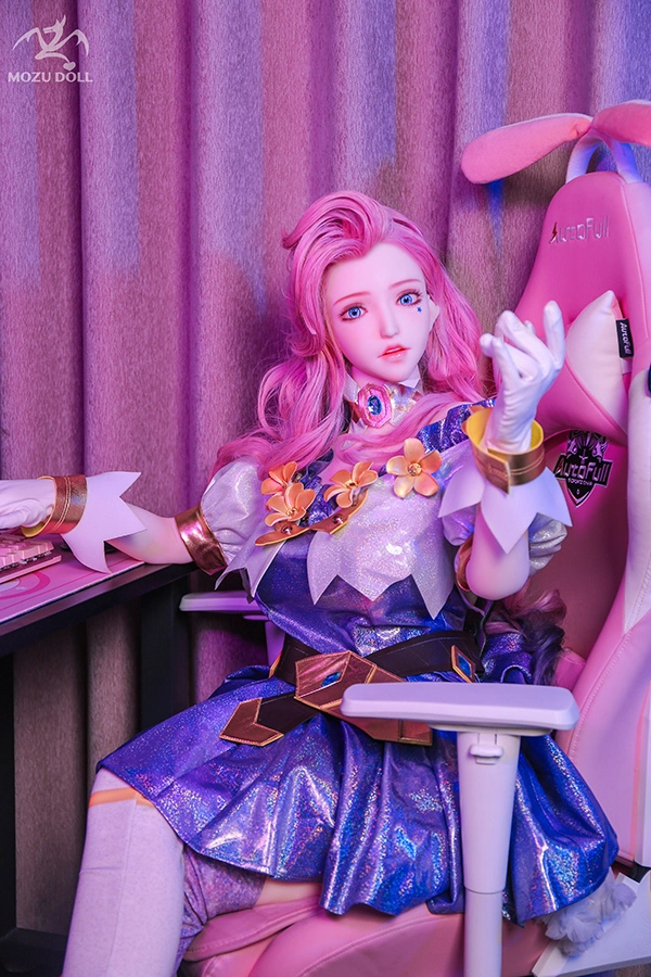 リーグ・オブ・レジェンドのピンク髪のセラフィン163cmセックスドール - Mozu Dollレビュー