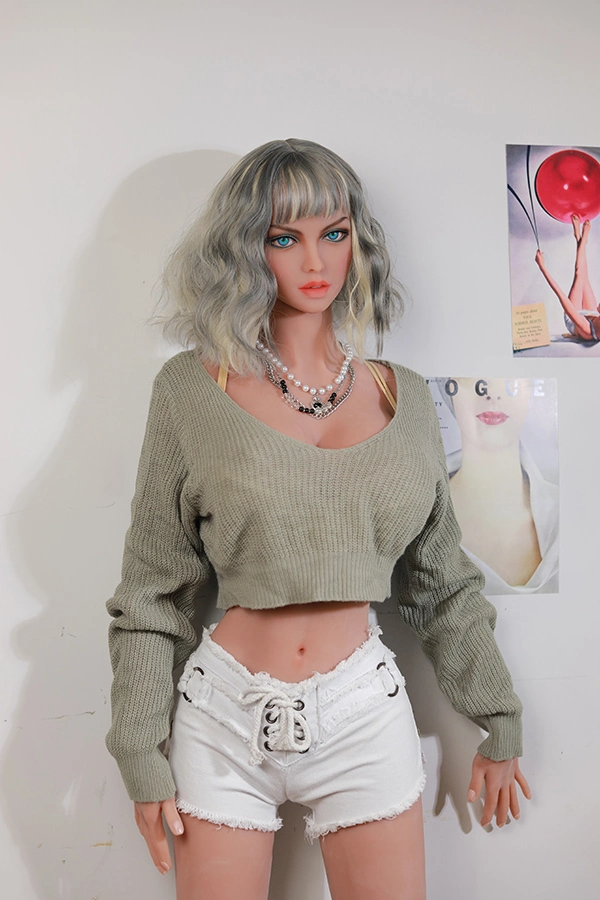 レビュー：リフラノドールのヨーロッパ巨乳セックスドール ペネロペ - 165cmモデル