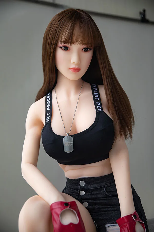 Mese Dollの超リアル筋肉質セックスドール「アリアドネ 150cm」徹底レビュー