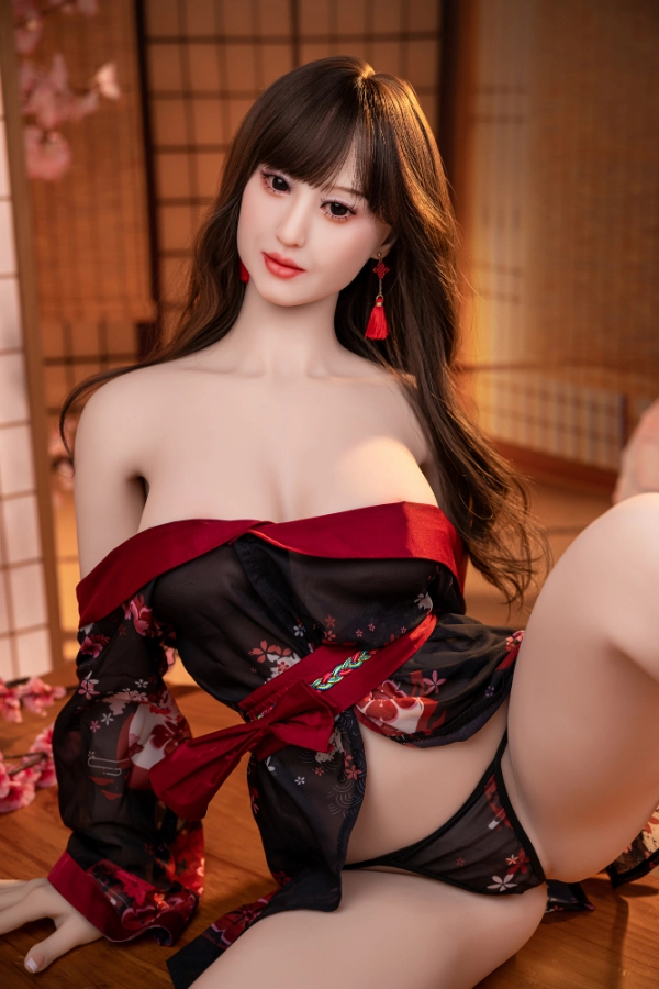 Aibei Dollレビュー：157cmアジア系熟女TPEセックスドール「Mackenzie 235#」のリアルさを探る